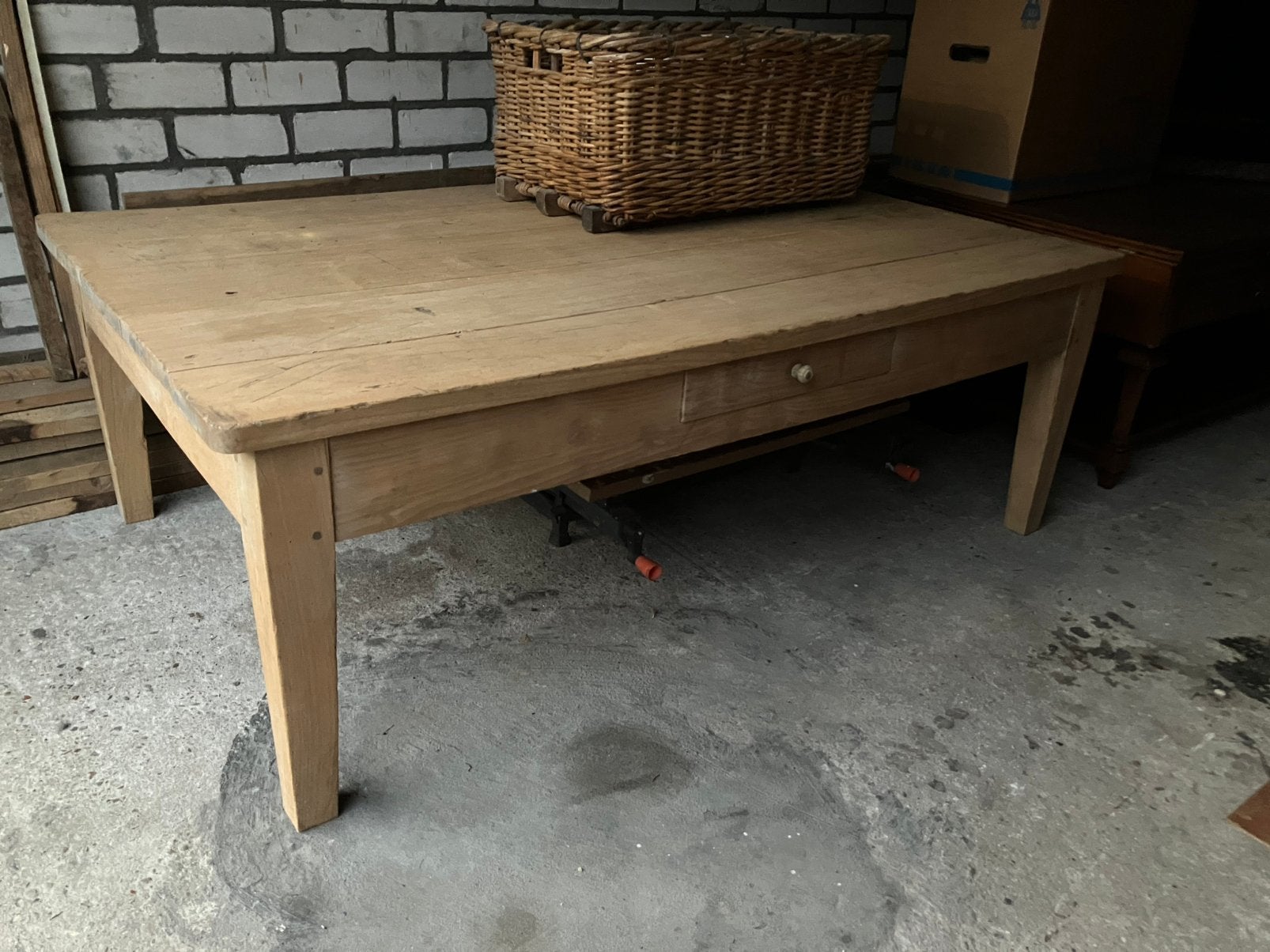 Antieke grenen slagerstafel, lage tafel, Ophalen