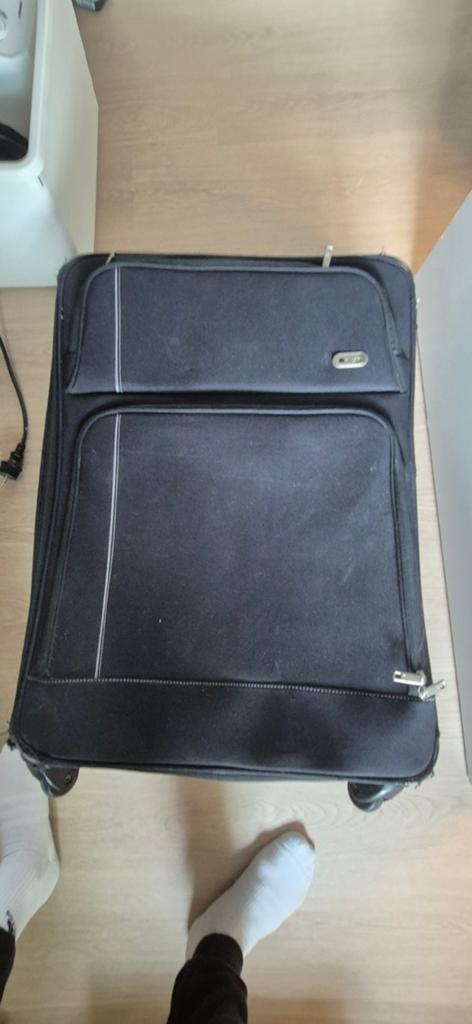 Gratis ophalen Delsey Koffer Zwart gebruikt, Sieraden, Tassen en Uiterlijk, Koffers, Overige materialen, Wieltjes, Gebruikt, 50 tot 60 cm