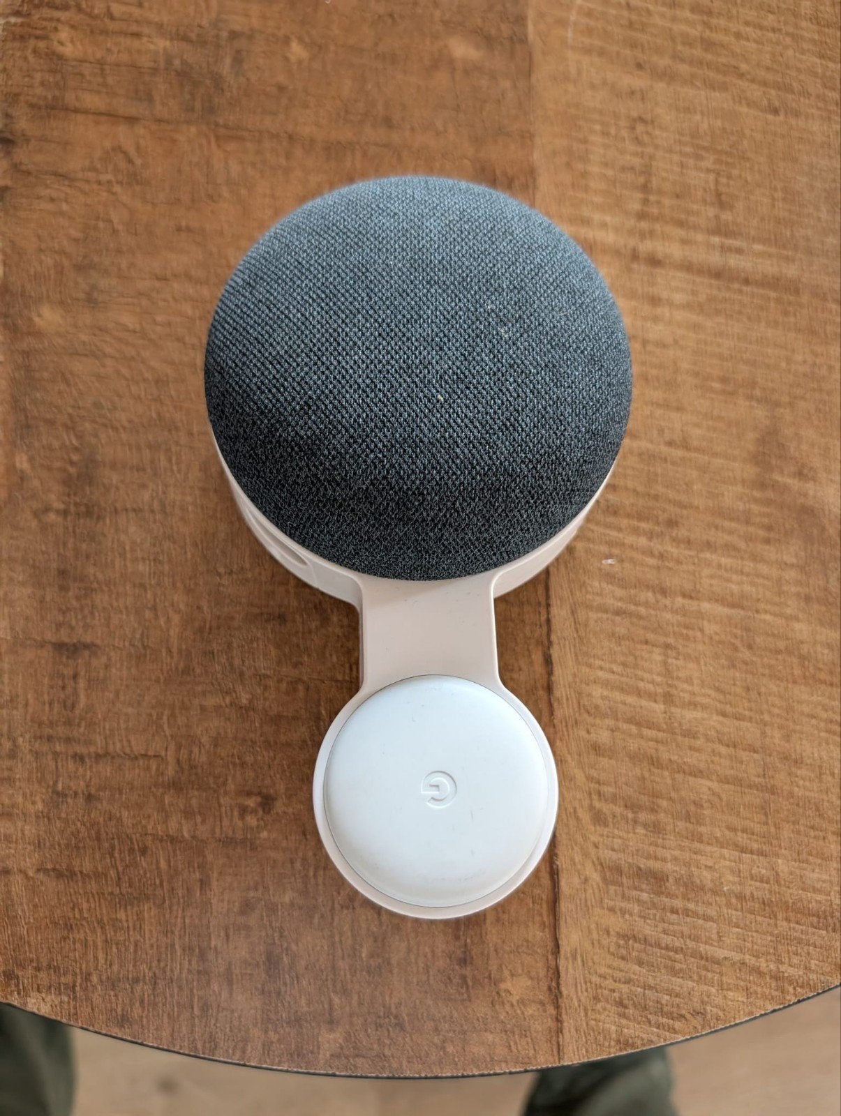 Google Home Mini (1e generatie) met houder, Slimme speaker, Google, WiFi, Ophalen of Verzenden