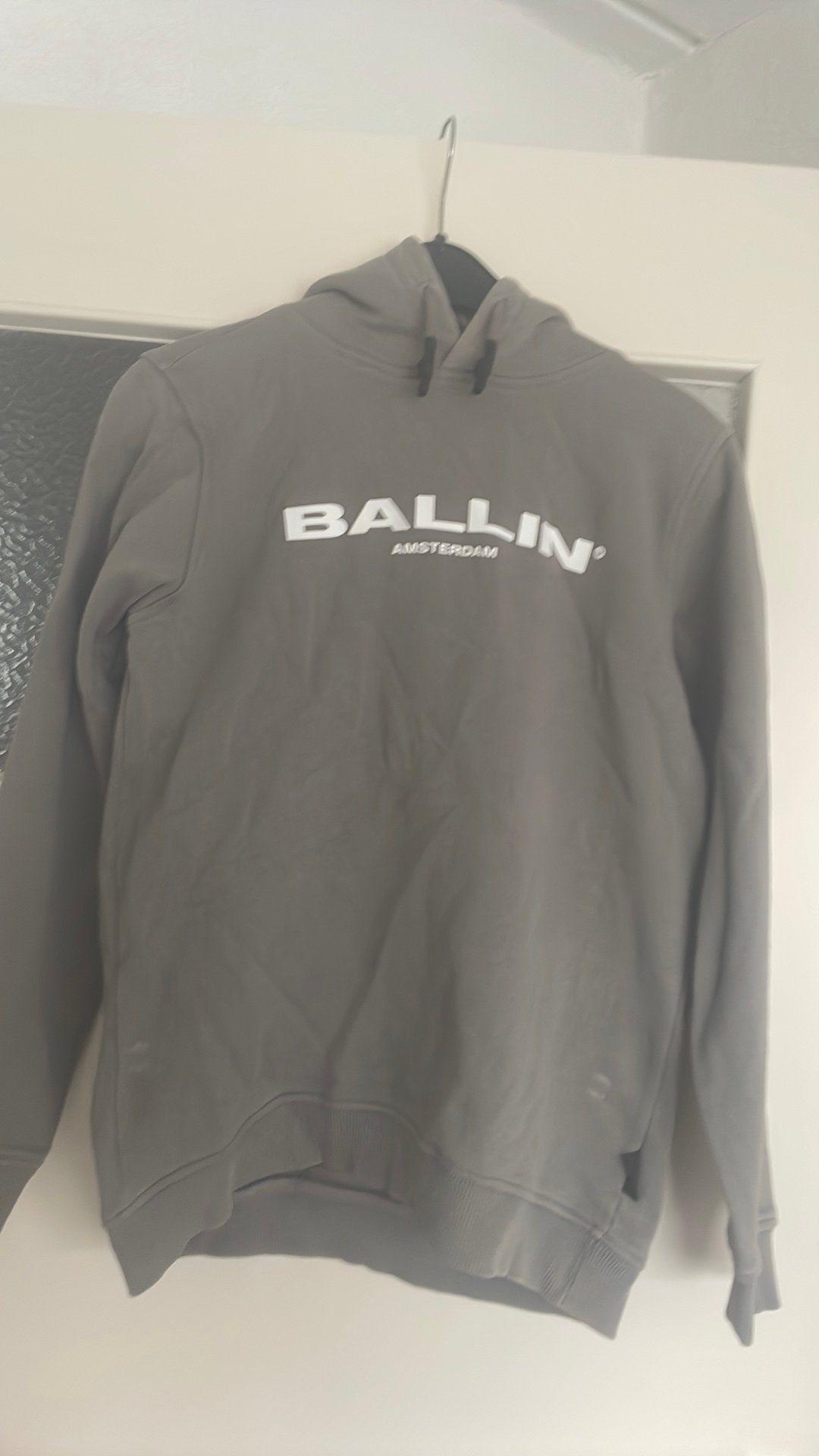Hoodie Ballin maat 14, Ophalen of Verzenden, Zo goed als nieuw, Jongen, Trui of Vest