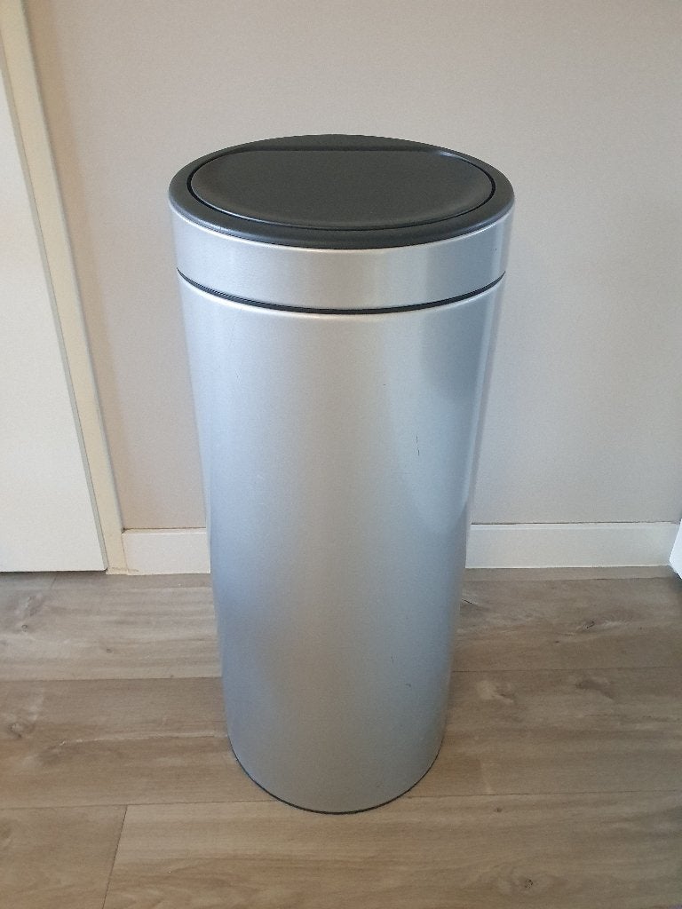 Brabantia prullenbak 30L (Touch Bin Soft Grey), Ophalen, Gebruikt, Rvs, 75 – 100