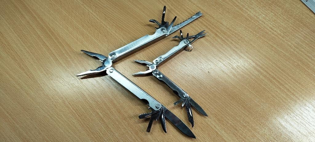 Multitool x2, Verzenden, Gebruikt