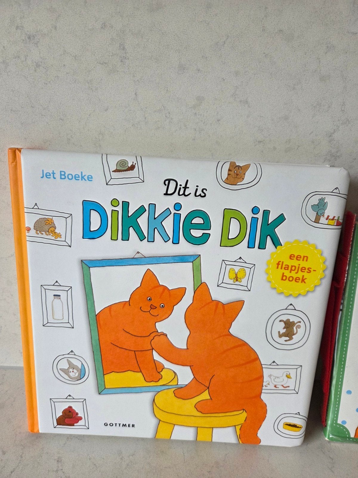 Dikkie Dik - Flapjesboek + boek Beer met handpoppen, Boeken, Kinderboeken | Baby's en Peuters, Ophalen of Verzenden, Zo goed als nieuw
