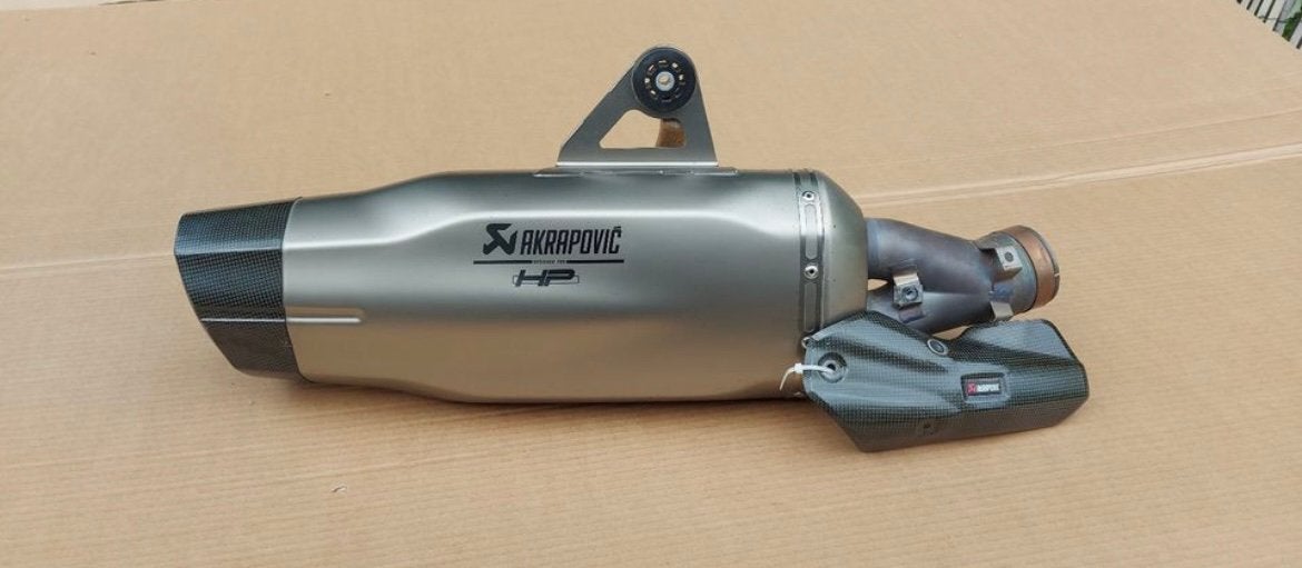 Akrapovic BMW R1250GS slip on uitlaat, Ophalen of Verzenden, Gebruikt