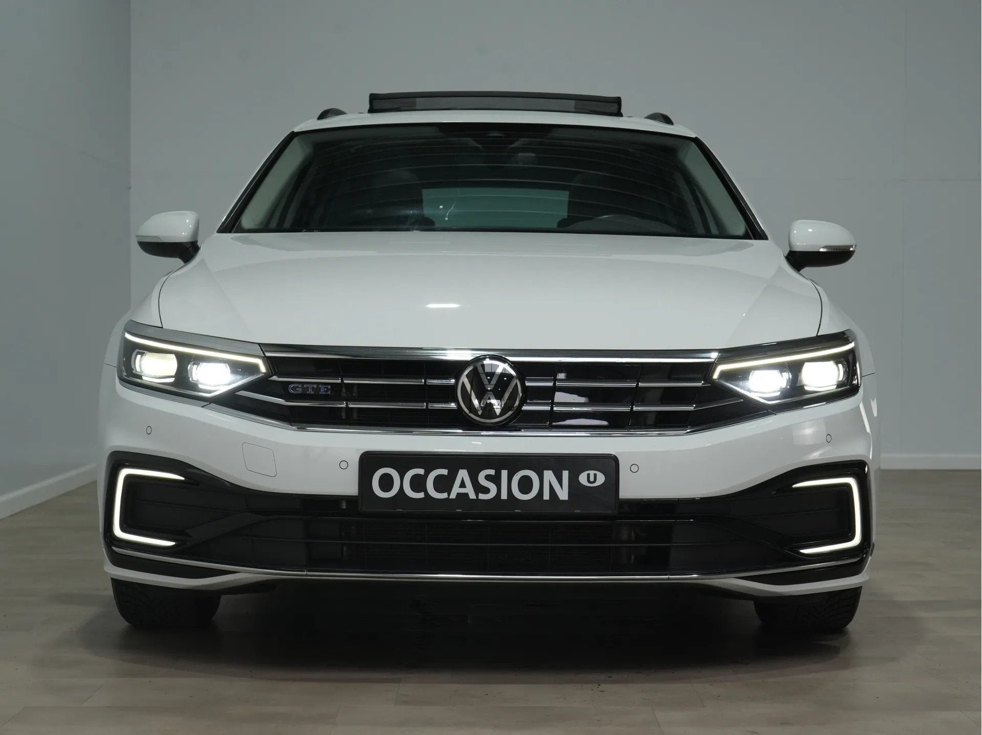 Volkswagen Passat Variant GTE 1.4 TSI eHybrid 218pk PHEV Bus, Gebruikt, Overige brandstoffen, Wit, 218 pk