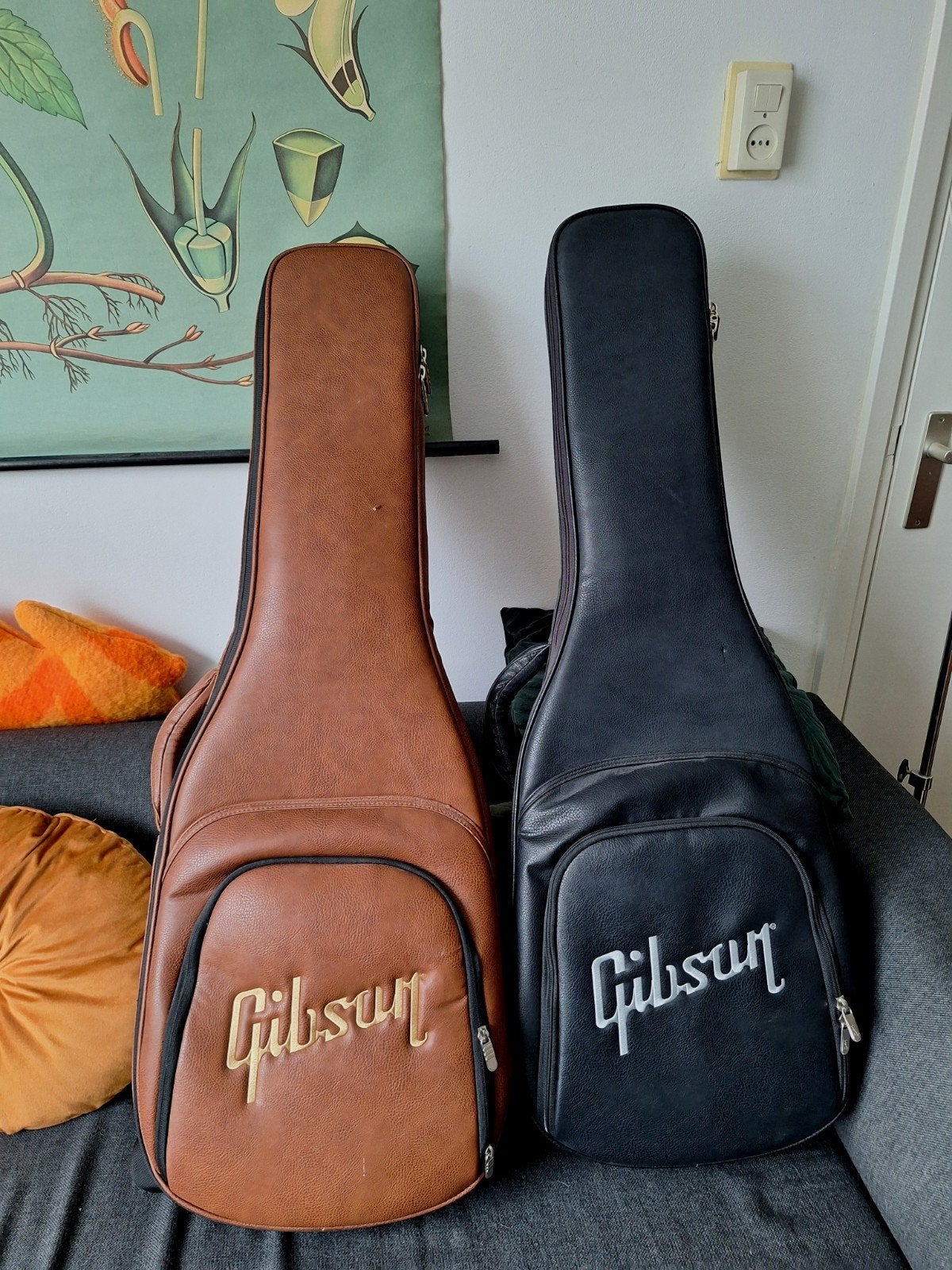 Gibson Premium Soft-case 2 stuks, Muziek en Instrumenten, Ophalen, Zo goed als nieuw, Solid body, Gibson
