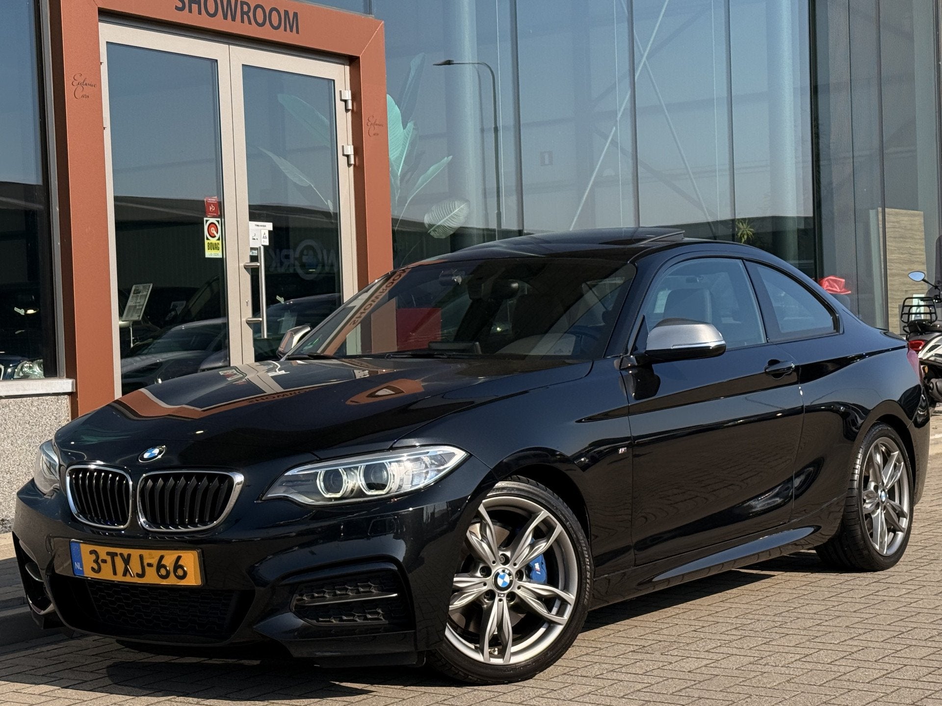 BMW 2 Serie Coupé M235i High Executive | Schuifdak | Harman, Auto's, Achterwielaandrijving, Gebruikt, Automatische klimaatregeling