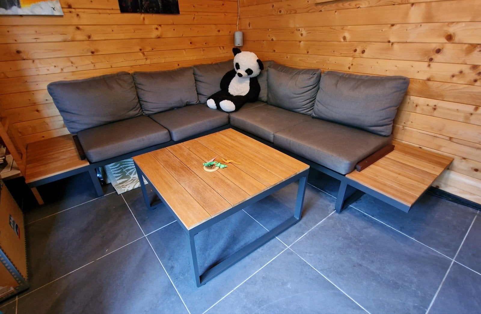 Nette hoekbank met salontafel, Ophalen, 250 tot 300 cm, 100 tot 125 cm, Hoekbank