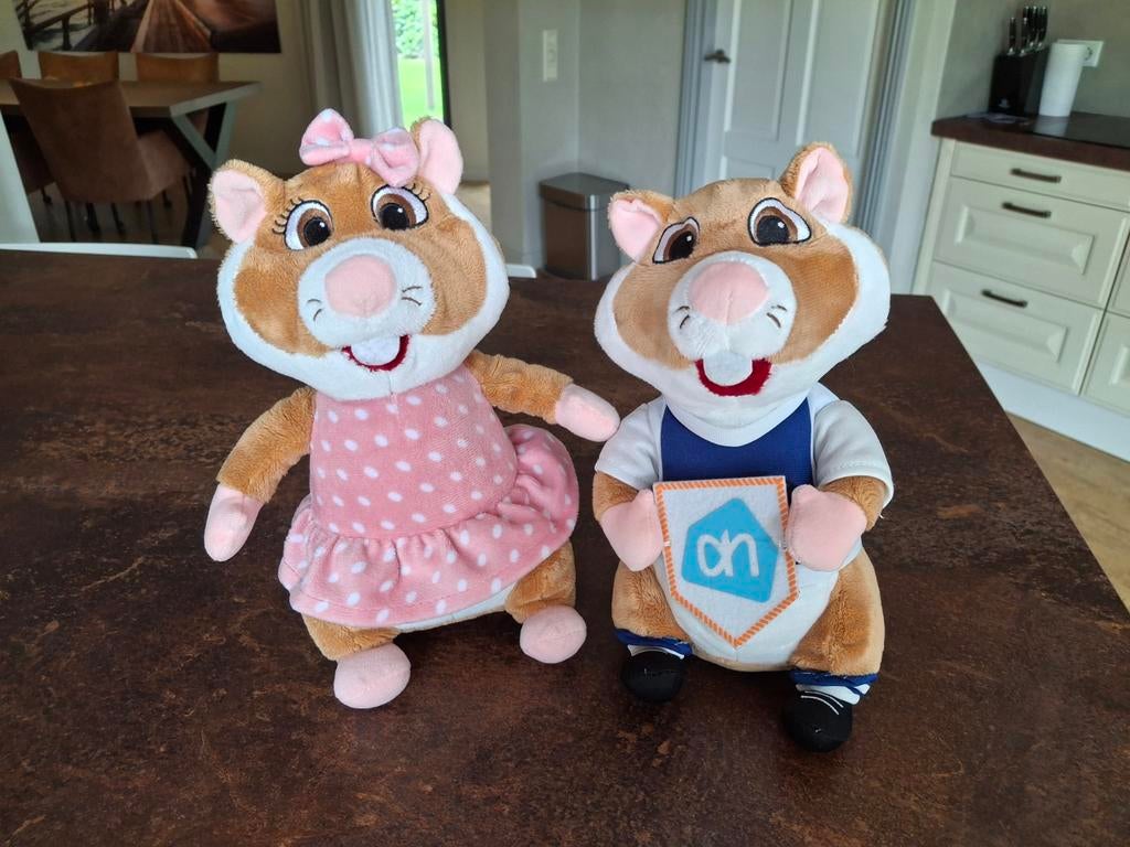 2 Albert Heijn Hamsters knuffels, Hamster, Ophalen of Verzenden, Zo goed als nieuw, Middelgroot (20 tot 80 cm)