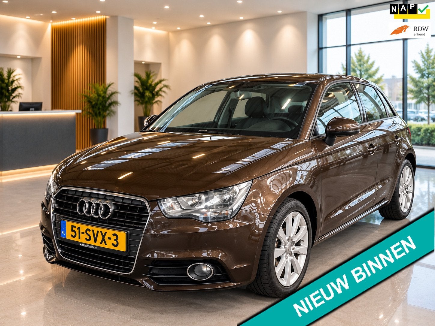 Audi A1 1.2 TFSI Connect NAP KM's AIRCO NAVI SCHERM TREKHAAK, 86 pk, 4 cilinders, Bruin, 4 stoelen