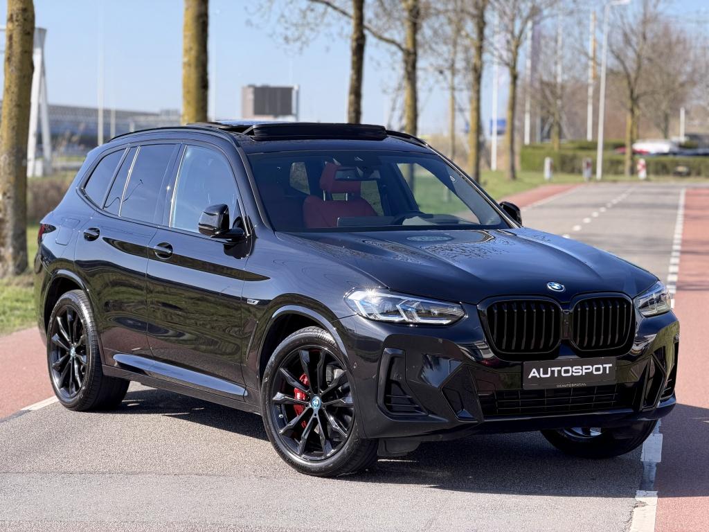 BMW X3 xDrive30e M-Sport 292 Pk Pano HUD 360 Camera Laser, Automaat, 1998 cc, Gebruikt, 4 cilinders