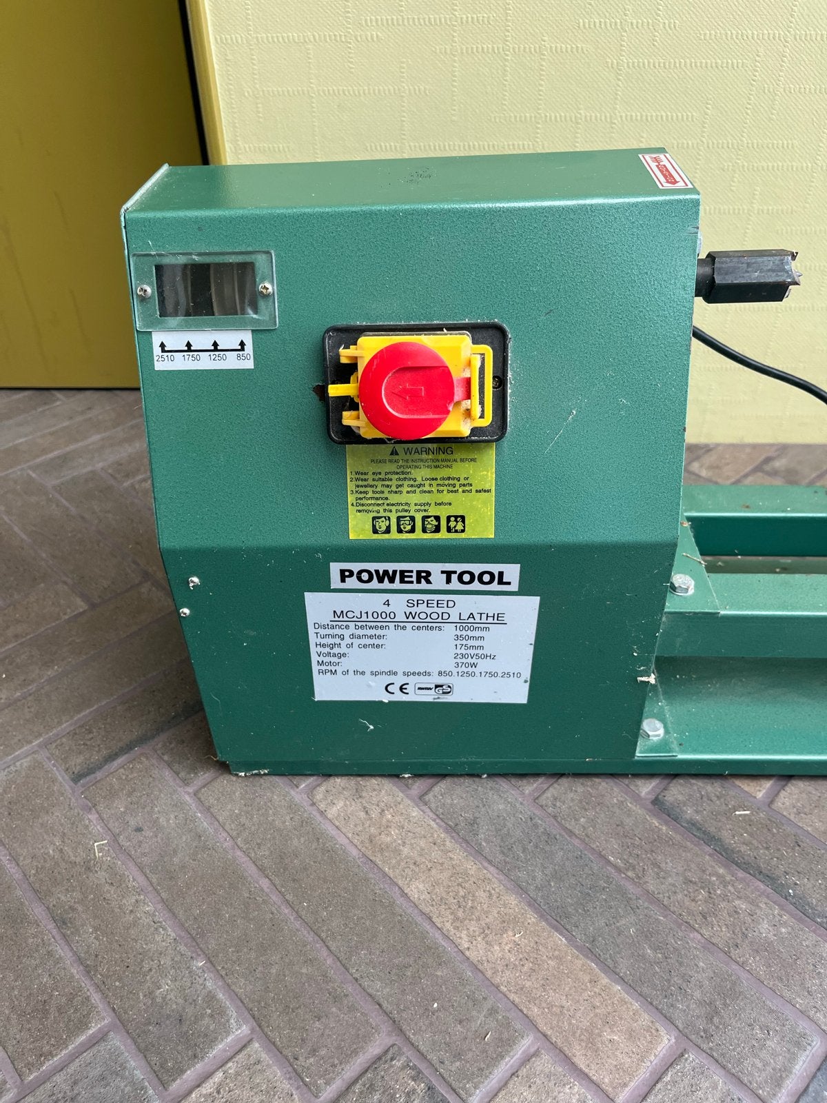 Houtdraaibank MCJ1000 met 8-delige beitelset, Doe-het-zelf en Verbouw, Draaibanken, Ophalen, Gebruikt, Houtdraaibank, 1000 mm of meer