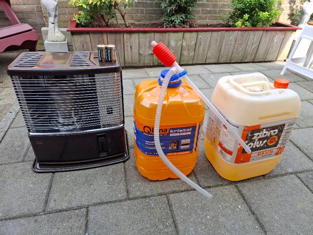 Toyoset R3200   petroleumkachel, Ophalen, Gebruikt, Overige brandstoffen, Petroleumkachel