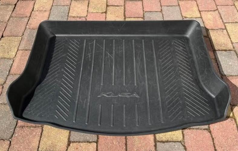 Ford Kuga kofferbakmat, Ophalen, Gebruikt
