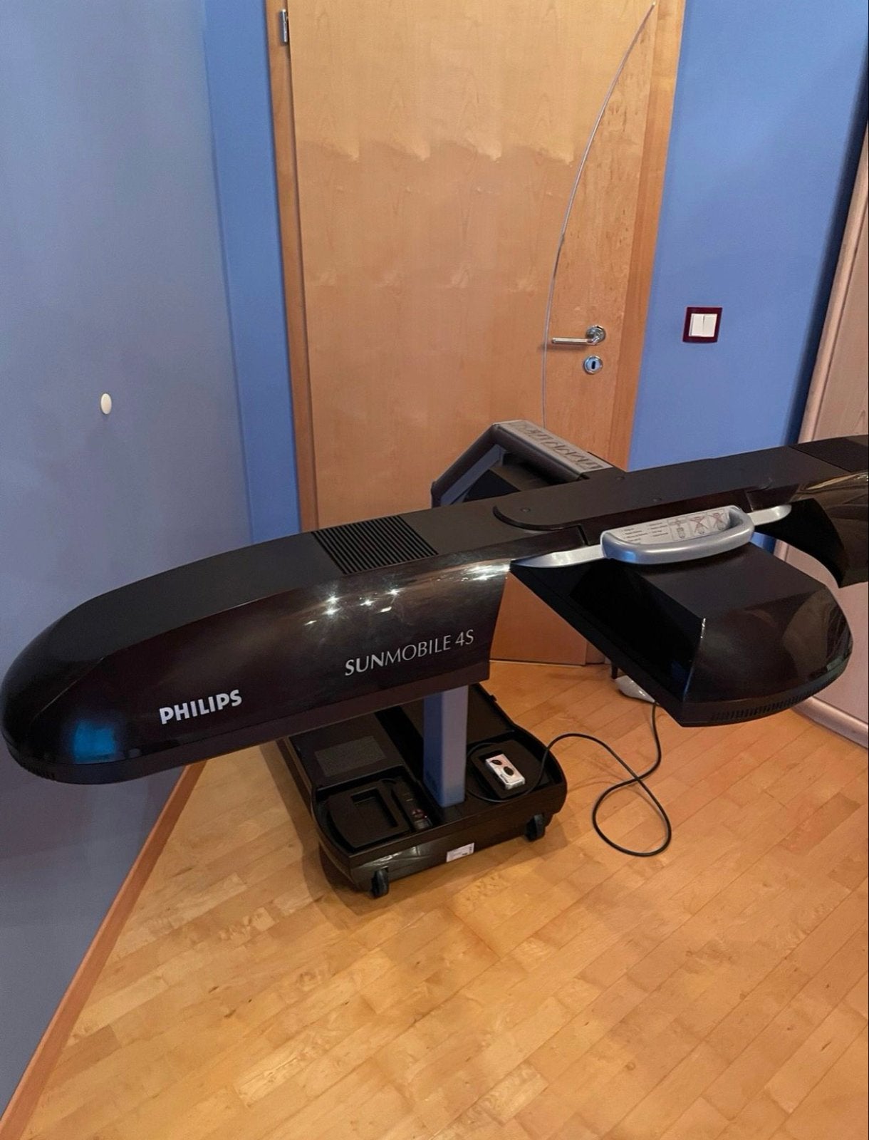 Philips Sunmobile 4S met zijbruiners, Ophalen, Gebruikt, Zonnebank enkelzijdig, Minder dan 10 lampen