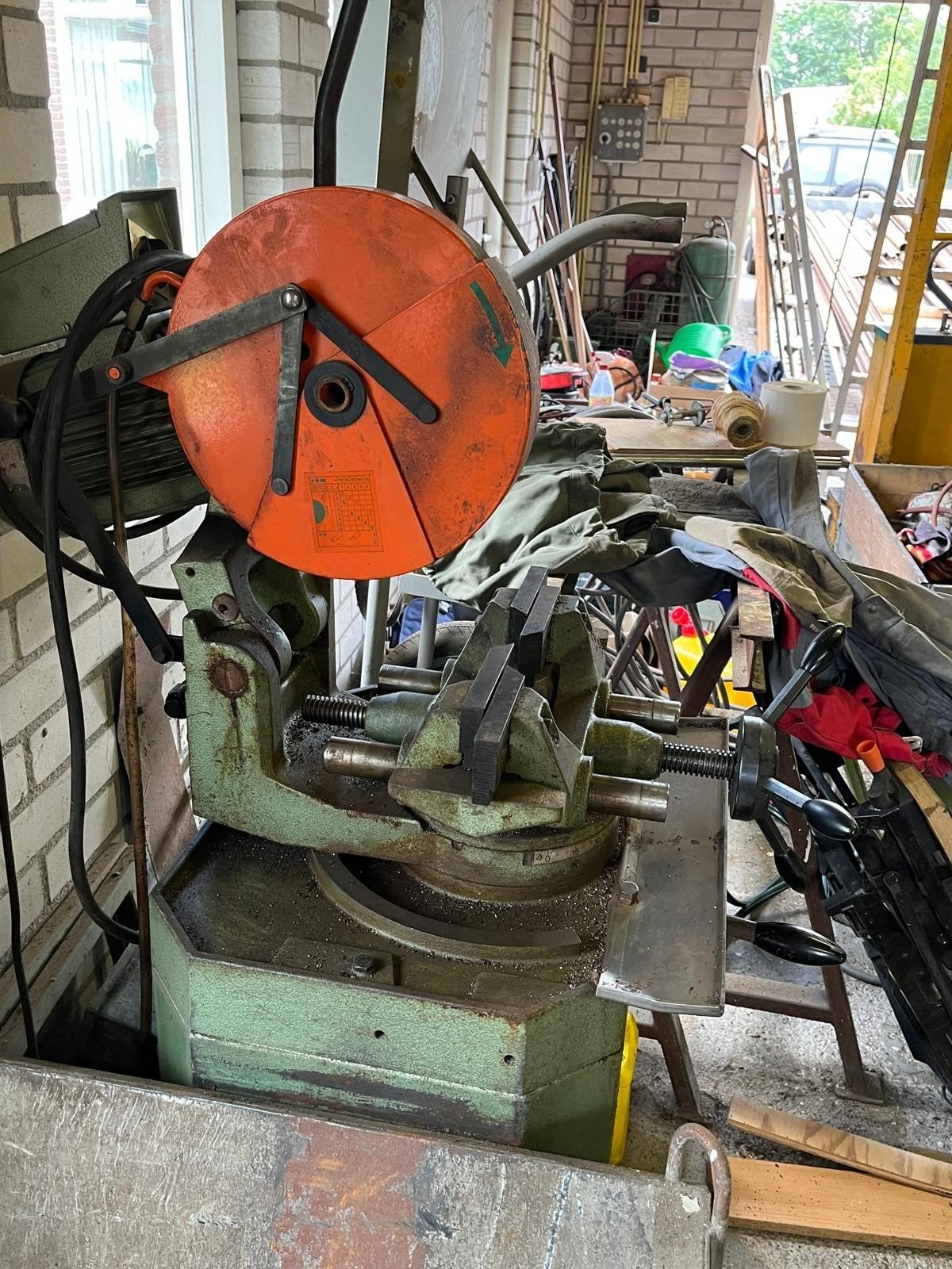 Foto 2 van gereedschap machinaal