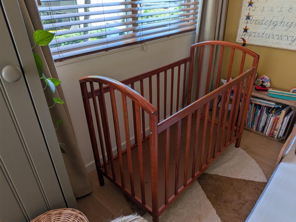 Vintage oud mooi hout ledikant met matras, Ophalen of Verzenden, Gebruikt, Ledikant