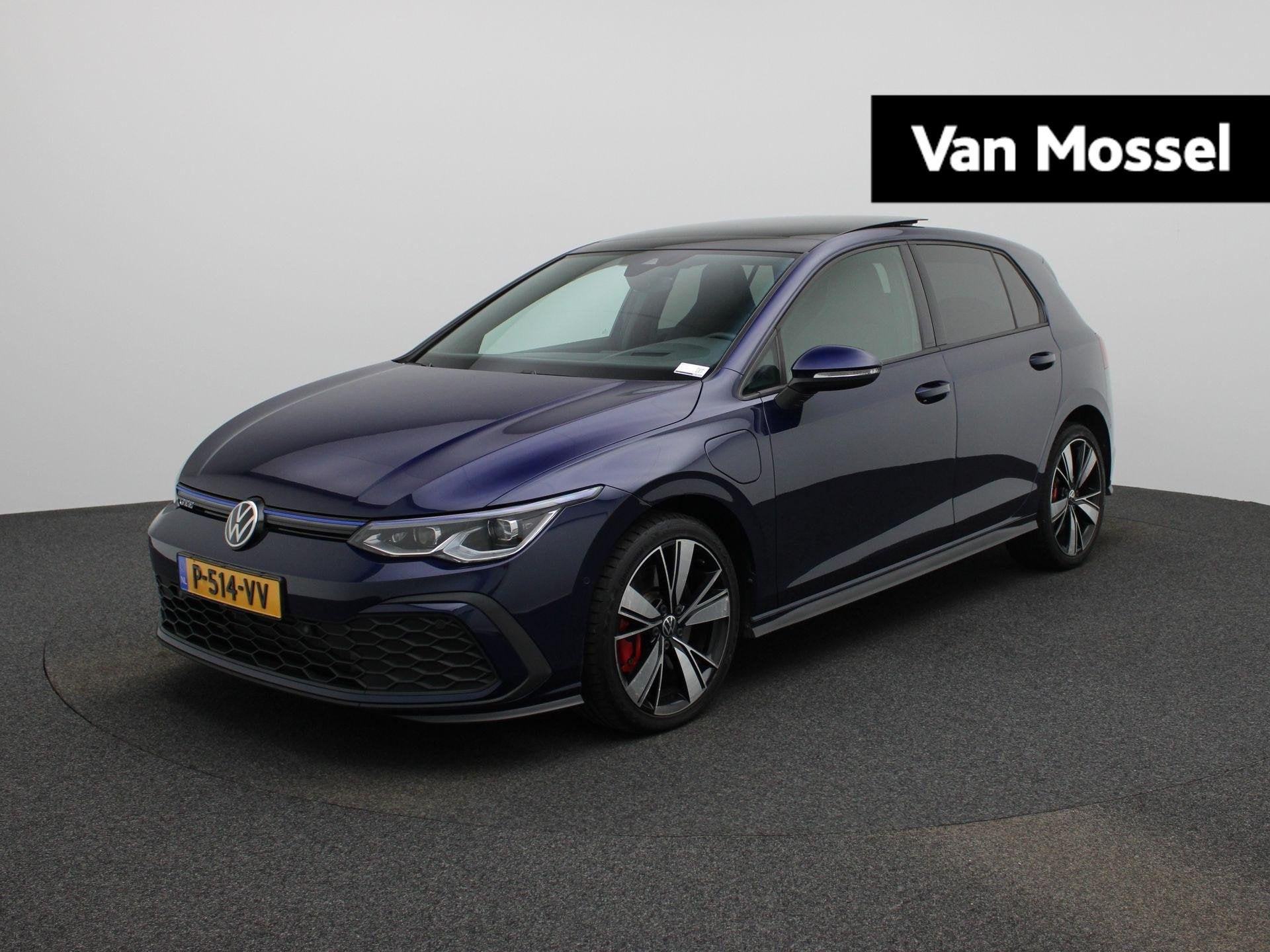 Volkswagen Golf 1.4 eHybrid GTE | PANORAMADAK | IQ | HUD |PA, Auto's, 12 maanden, Gebruikt, Euro 6, 4 cilinders