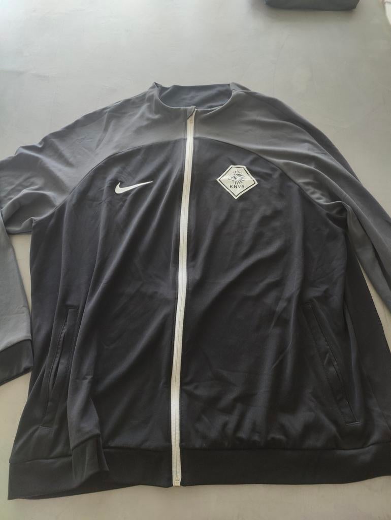 KNVB scheidsrechter trainingsjas XXL, Groter dan maat XL, Ophalen of Verzenden, Gebruikt, Overige typen