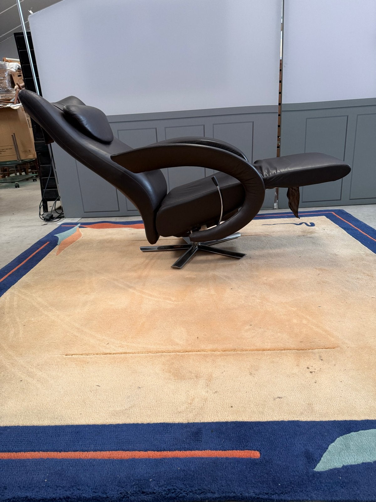 Strässle Zwitserland Leren Relaxfauteuil met Voetenbank, Huis en Inrichting, Ophalen, 100 tot 125 cm, ., Leer