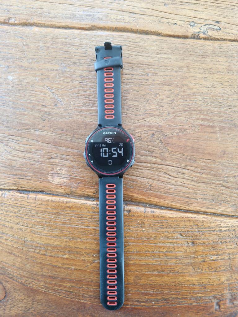 Garmin Forerunner 235 GPS Hardloophorloge Zwart/Rood, Gebruikt, Zwart, Garmin, Ophalen of Verzenden