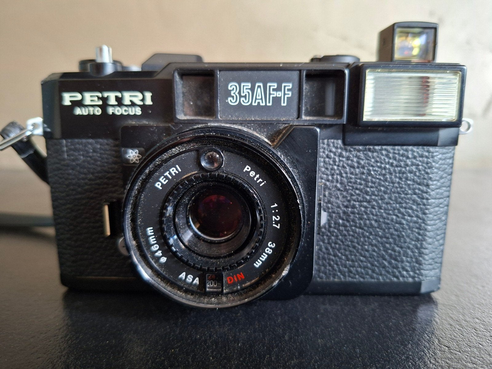 Petri 35 AF-F Auto Focus 35mm met handleiding, Ophalen of Verzenden