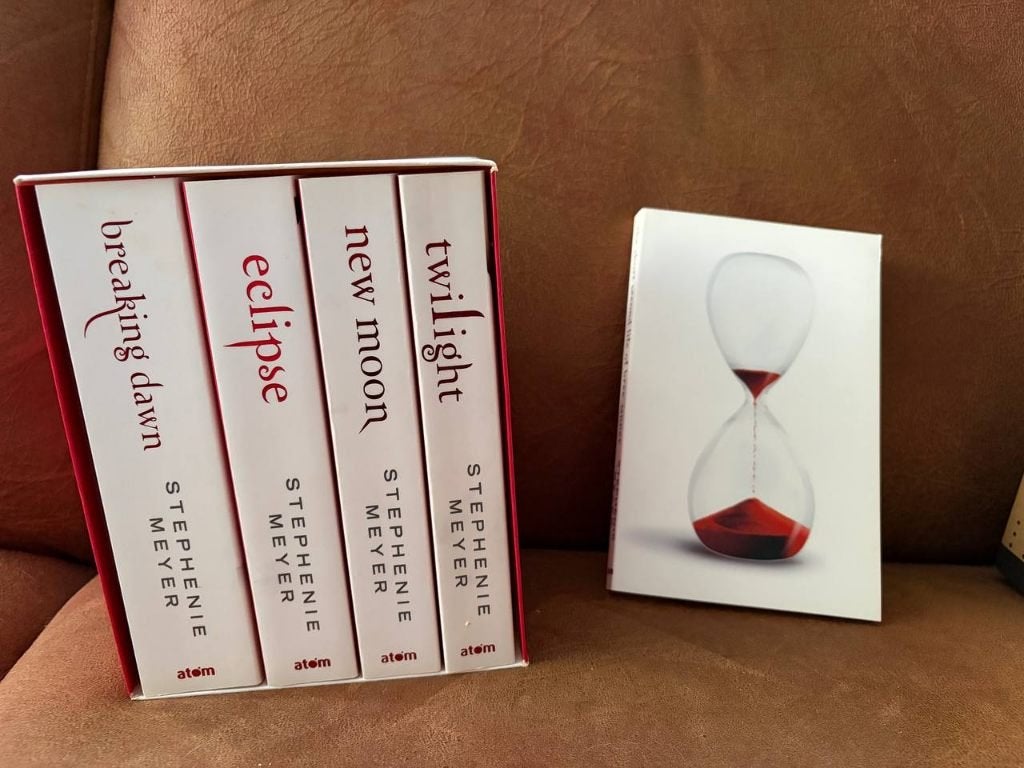 Twilight Saga White Collection (Engels), Boeken, Fantasy, Gelezen, Ophalen of Verzenden