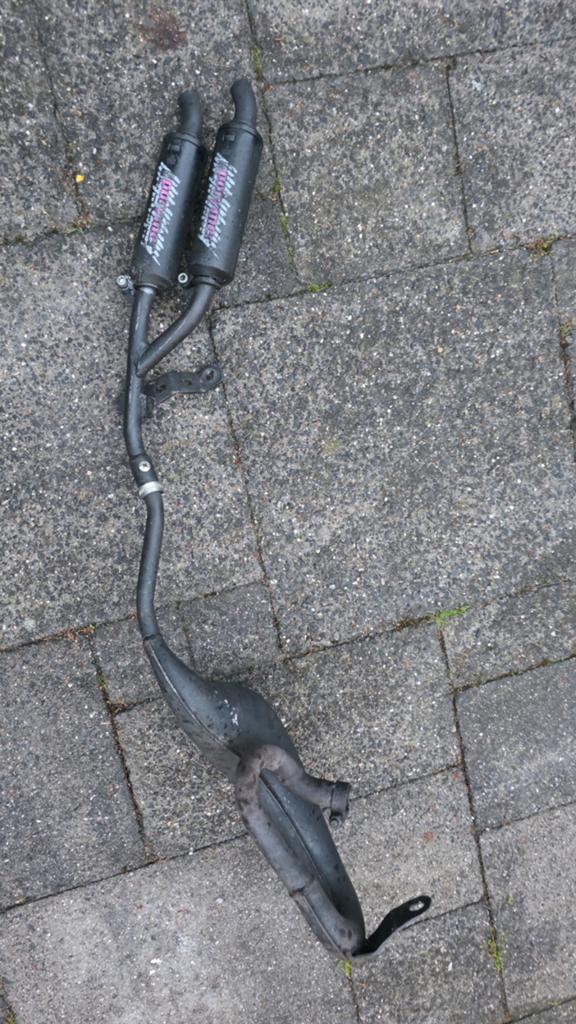 Zeldzame Proma Polymer twin uitlaat, Ophalen of Verzenden