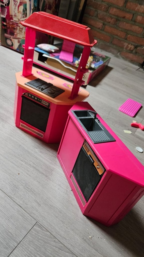 Barbie keuken, Ophalen, Zo goed als nieuw, Barbie