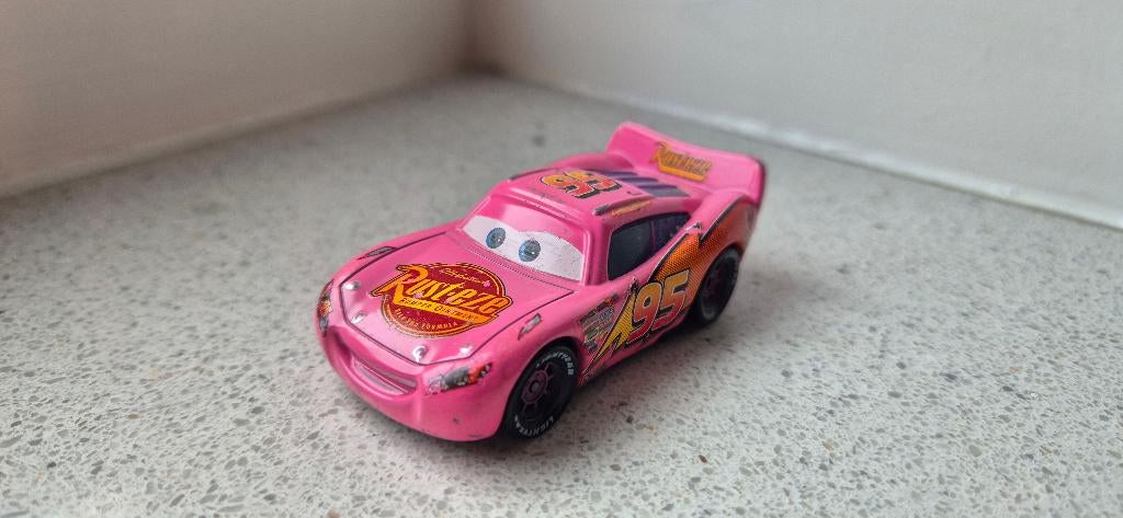 Disney Pixar Cars Lightning McQueen Rust-Eze Pink, Ophalen of Verzenden, Gebruikt