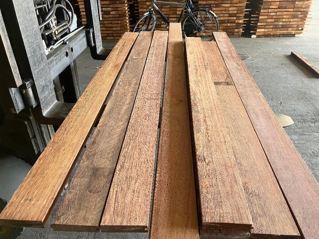 planken-vlonderplanken-Hardhout-Sucupira Vermelho-30x130 mm, Tuin en Terras, Palen, Balken en Planken, Ophalen, Overige typen