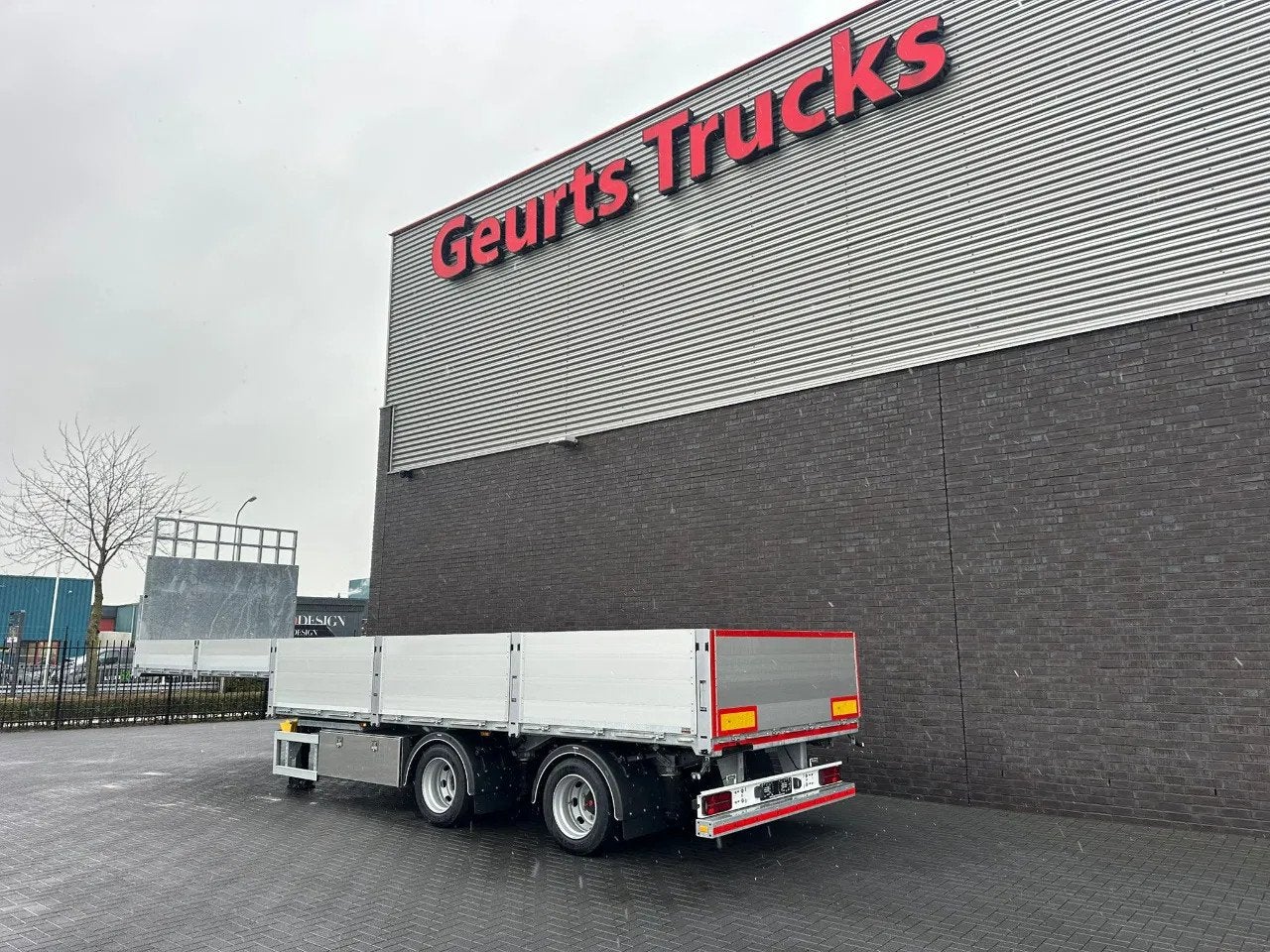 A&D BELGIE 2 ASSER SEMIE TRIDEC GESTUURD (bj 2023), Auto's, Overige brandstoffen, Bedrijf, Zilver of Grijs, Aanhangers en Opleggers