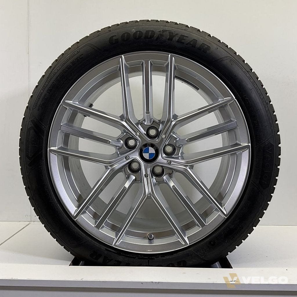 NIEUW BMW 5 SERIE G60 G61 I5 G60 SET VELGEN + 4 SEIZOENS BAN, Auto-onderdelen, 19 inch, 245 mm, -, -