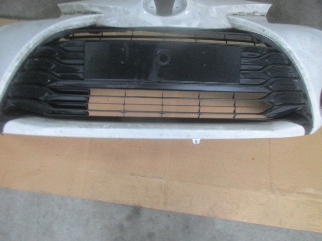 gril yaris 53102-0d120 2014-19, Toyota, Info@toyota.com, Toyota, Gebruikt