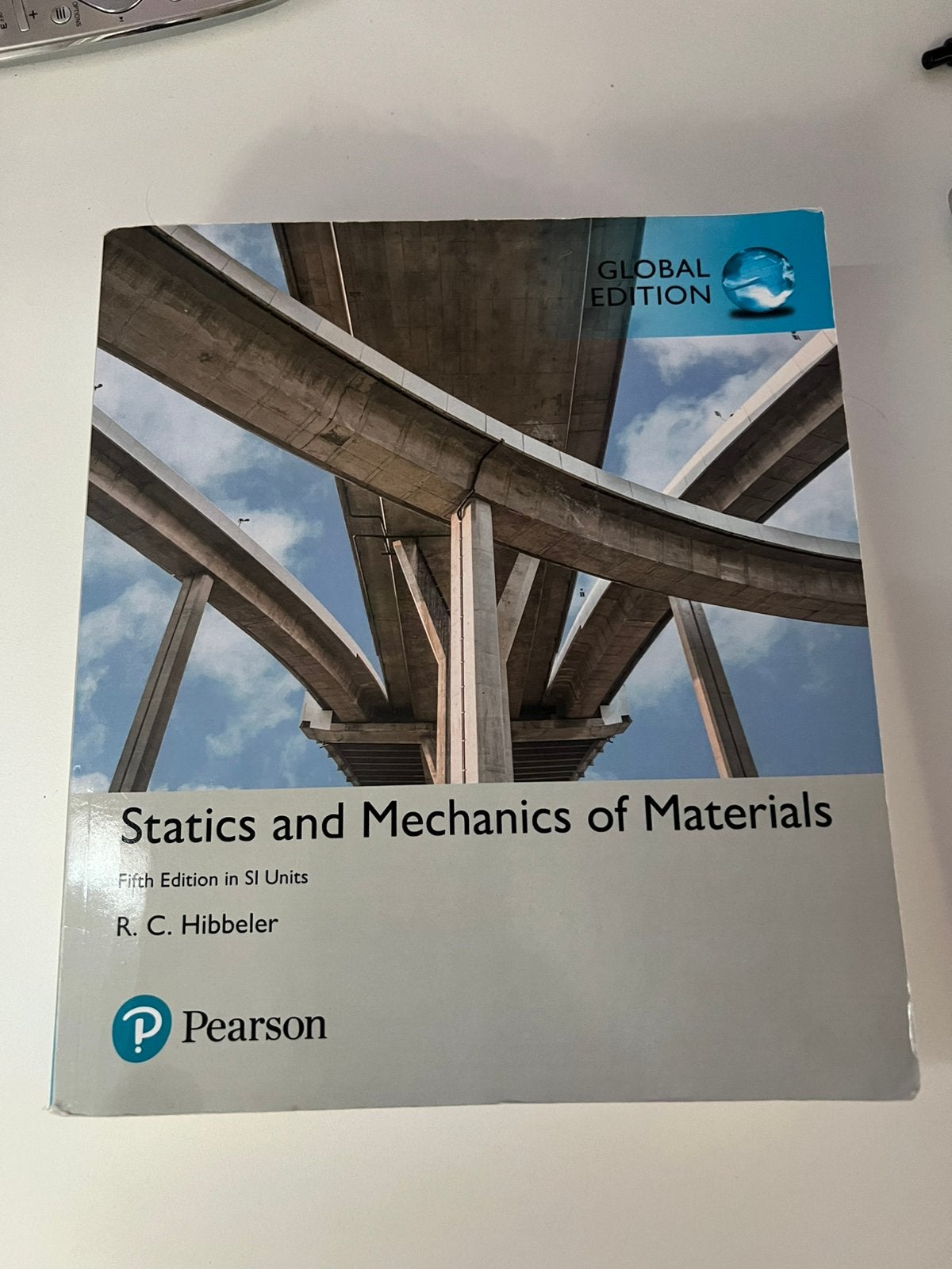 Statics and Mechanics of Materials Book, Boeken, Verzenden, Beta, Zo goed als nieuw, HBO