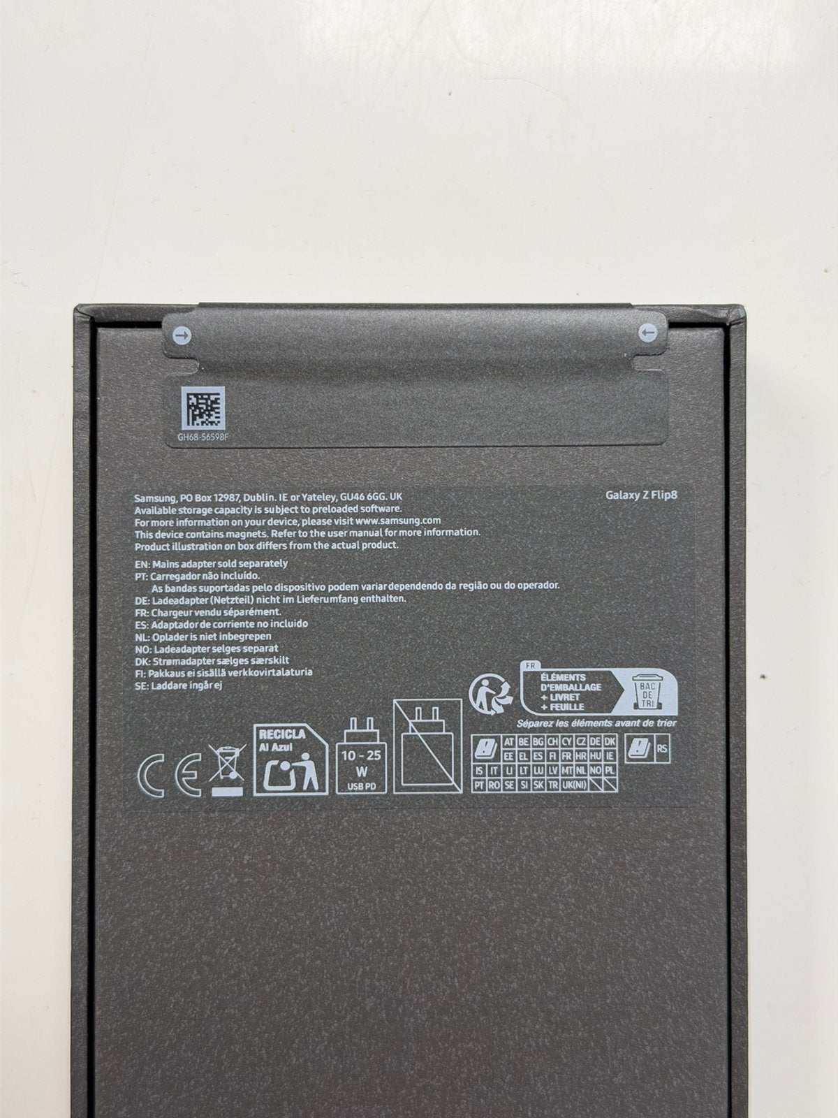 Samsung Z Flip8 helemaal nieuw, Telecommunicatie, Ophalen, Zwart, Nieuw, Zonder simlock