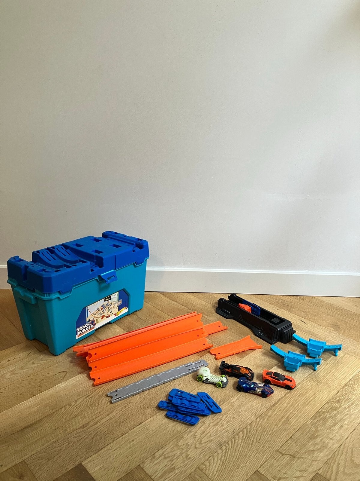 Hot Wheels Multi Loop Box Playset met extra onderdelen, Ophalen of Verzenden, Hot Wheels, Racebaan, Gebruikt