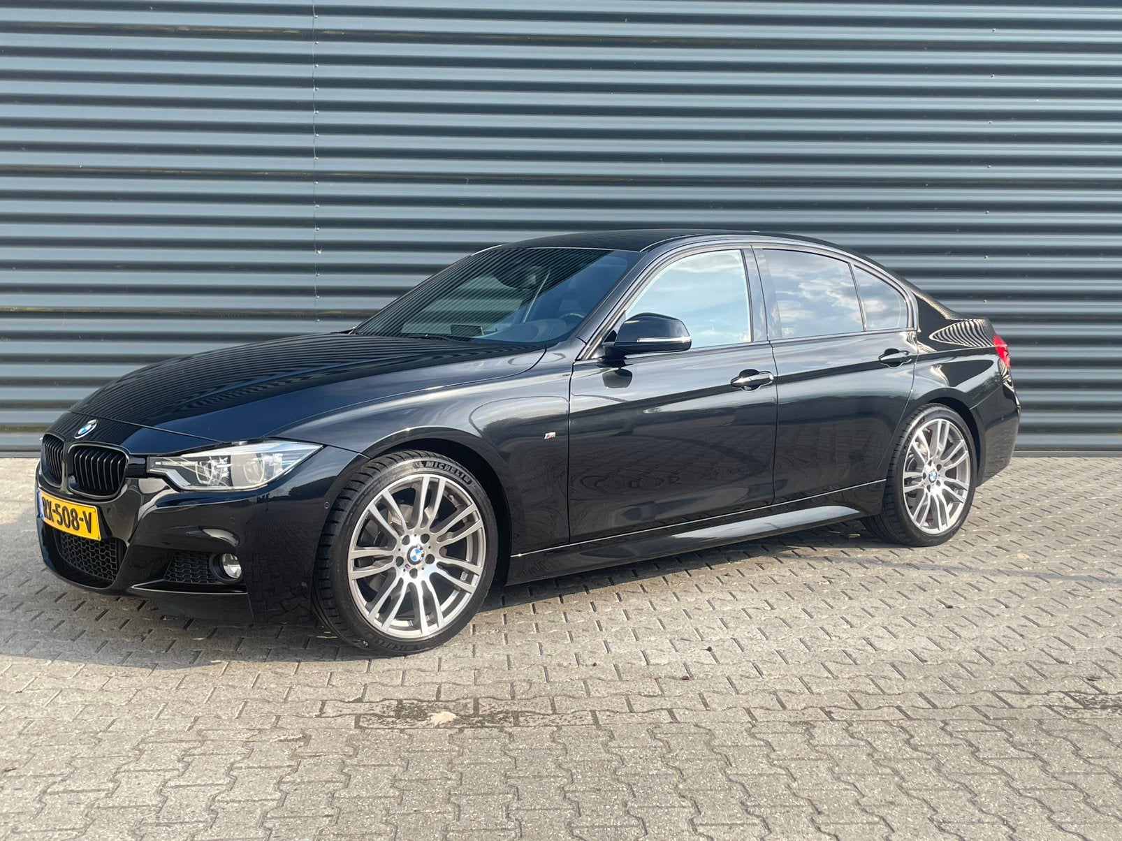 BMW 3-Serie 320i 184pk Automaat, Led, stoelverwarming, Auto's, BMW, 1998 cc, Achterwielaandrijving, 1800 kg, 4 cilinders