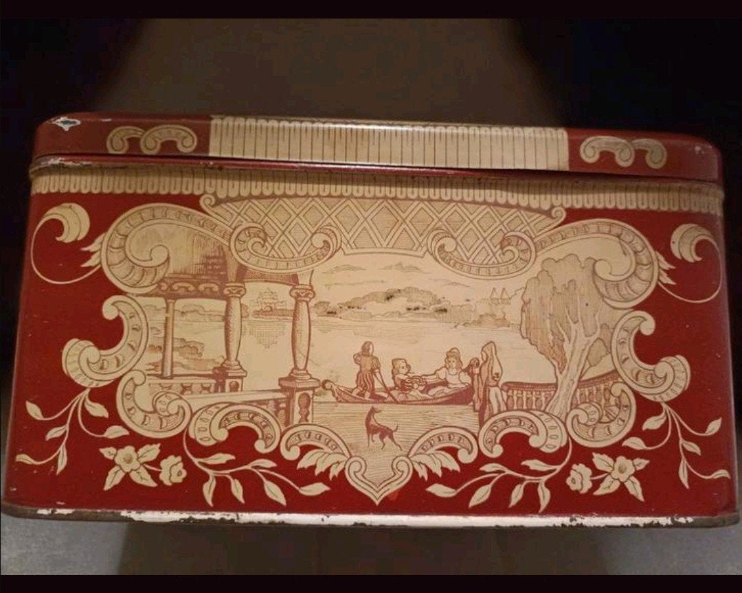 Vintage blikken trommel met kasteel en landschap, Verzamelen, Blikken, Ophalen of Verzenden, Gebruikt, Koek(jes), Overige merken