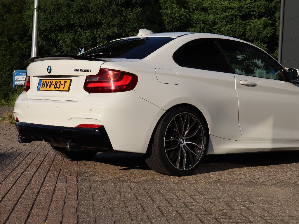 BMW 2-serie M235i f22 8hp rwd 395pk N55new apk, Auto's, BMW, Automaat, Euro 5, Achterwielaandrijving, Zwart
