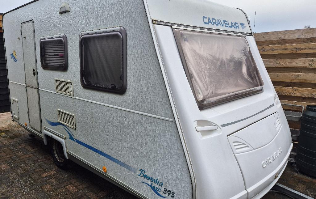 Caravalair Brasila luxe 395, Caravans en Kamperen, Caravans, 2 aparte bedden, Treinzit, Particulier, 500 - 750 kg
