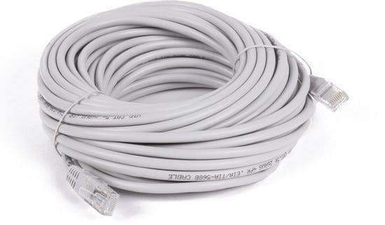 UTP kabel 15 mtr, Computers en Software, Pc- en Netwerkkabels, Ophalen of Verzenden, Nieuw