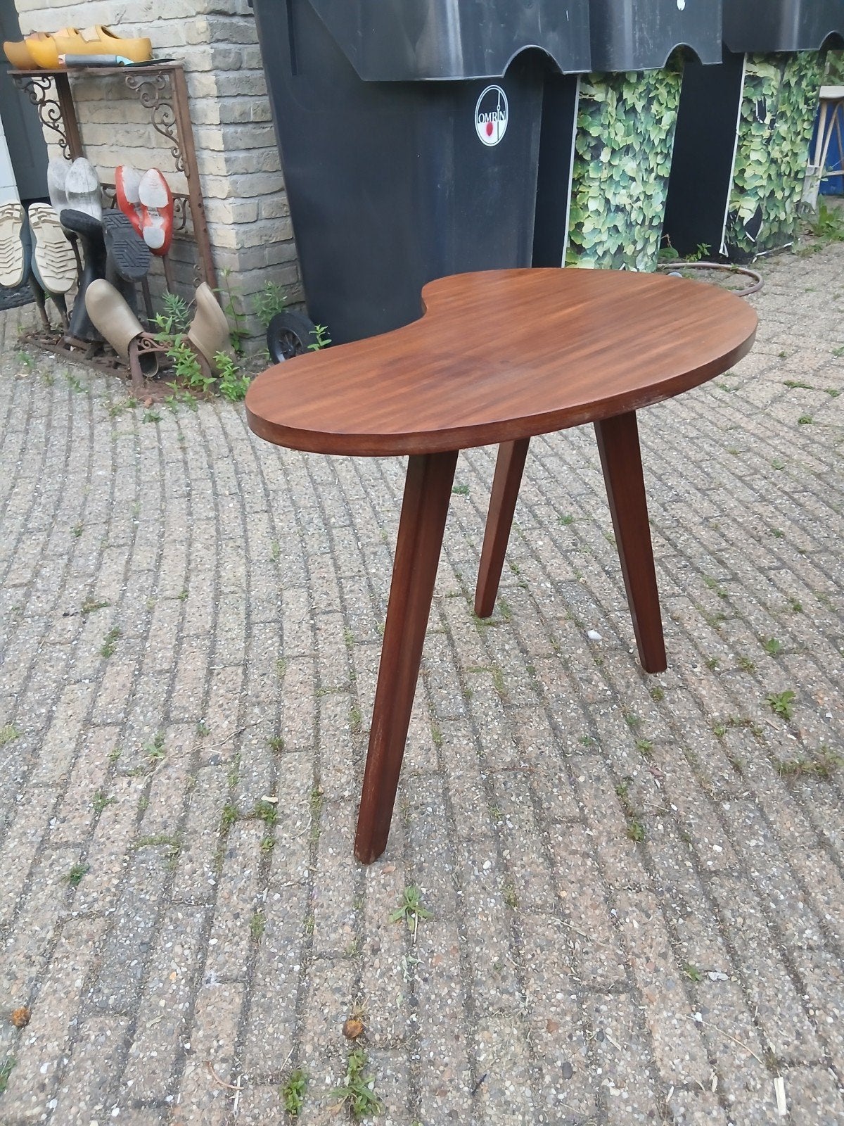 Retro niervormig tafeltje, Ophalen of Verzenden, Huis en Inrichting
