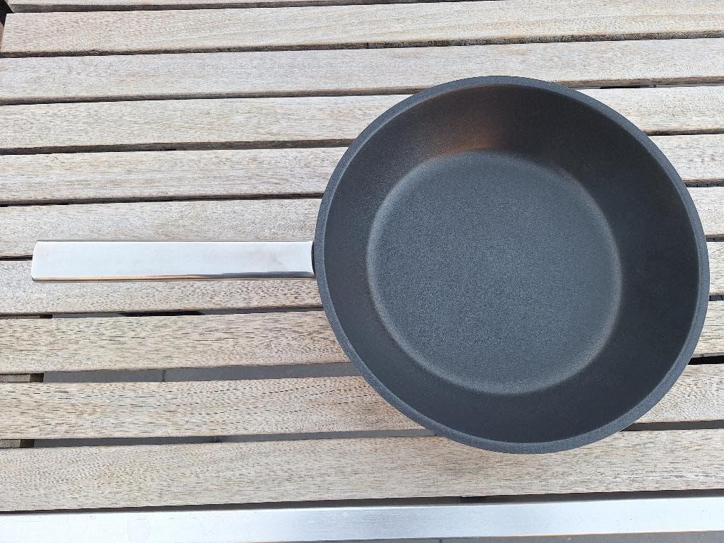 VIVO Villeroy&Boch koekenpan 28cm, RVS, inductie, Ophalen, Inductieplaat, Zo goed als nieuw, Rvs