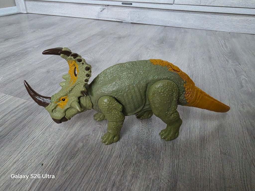 Jurassic world cinoceratops, Ophalen of Verzenden, Zo goed als nieuw