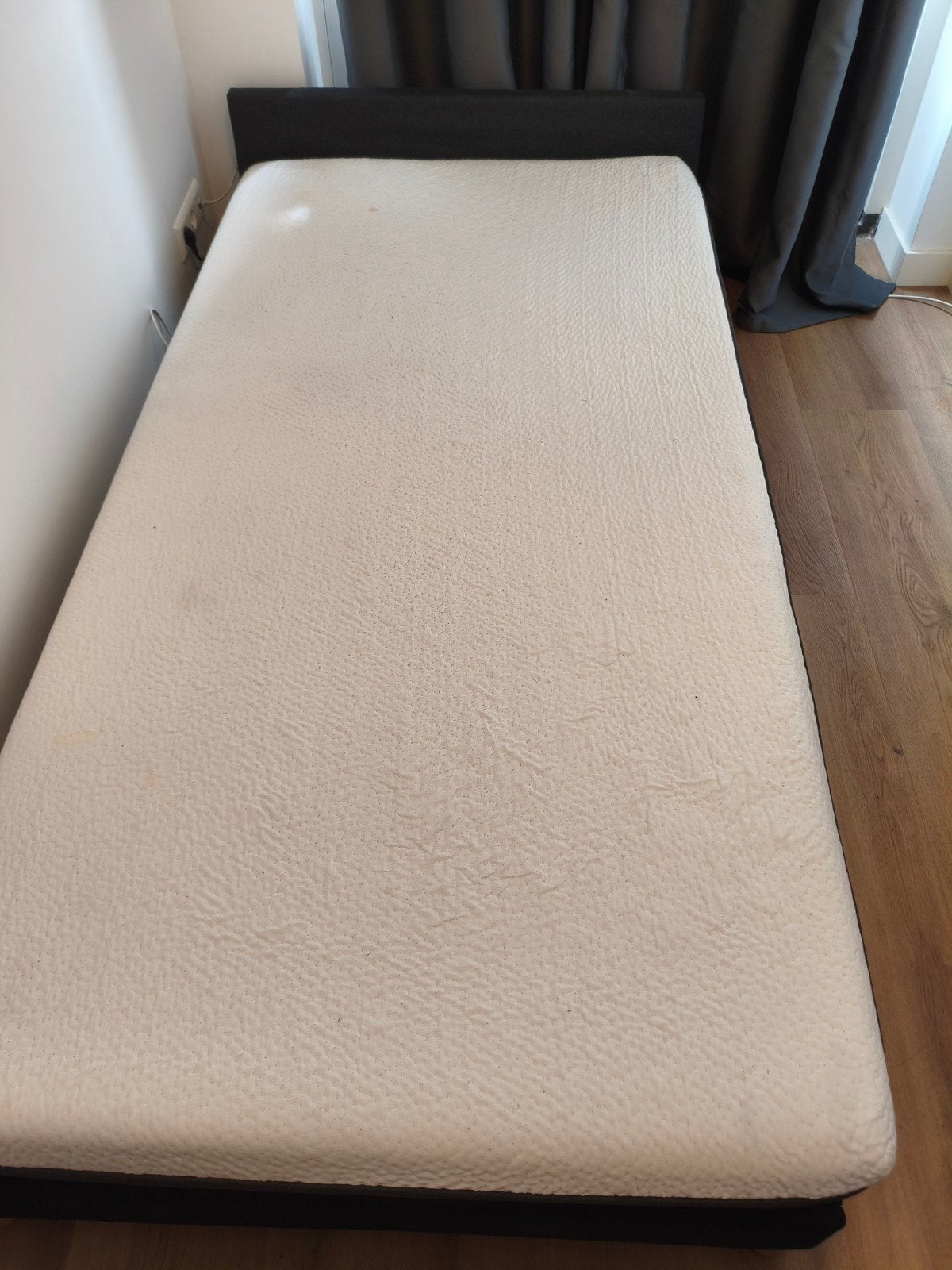 Bed with mattress 100x200 cm, Ophalen, Gebruikt, 90 cm, Eenpersoons