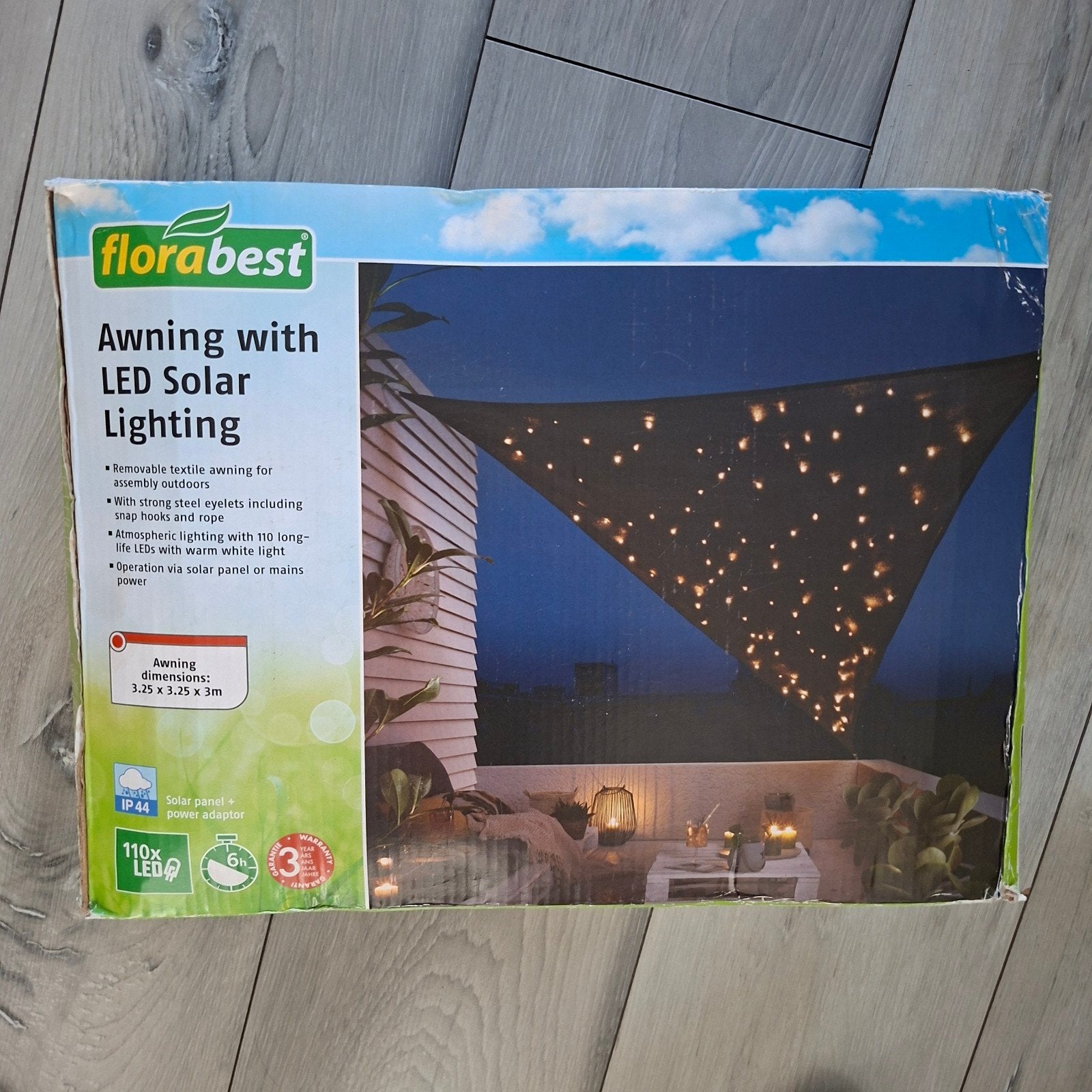 FloraBest Zonnescherm met LED Solar Verlichting 3.25x3.25x3m, Tuin en Terras, Zonneschermen, Ophalen