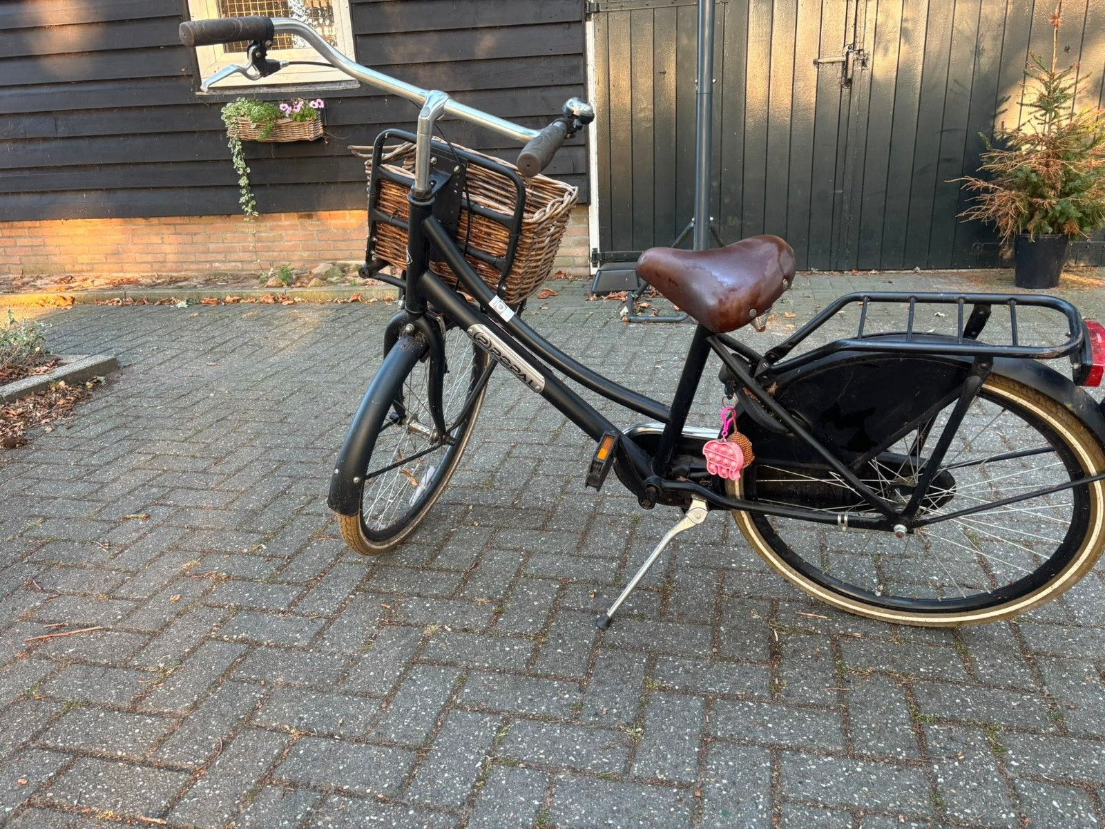 meisjesfiets 28 inch, Ophalen, Terugtraprem, Gebruikt, Handrem