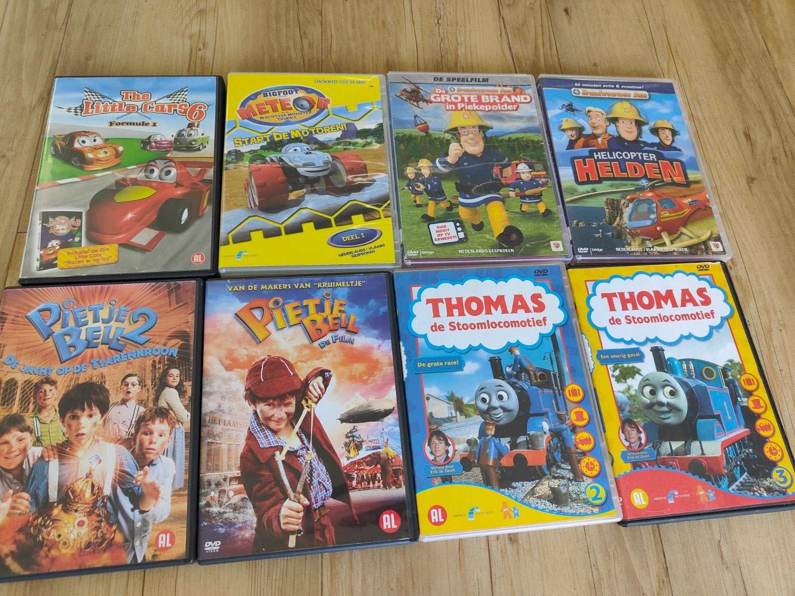8 kinder DVD's: Pietje Bell 1 en 2 Thomas de trein Cars, Avontuur, Gebruikt, Alle leeftijden, Ophalen of Verzenden
