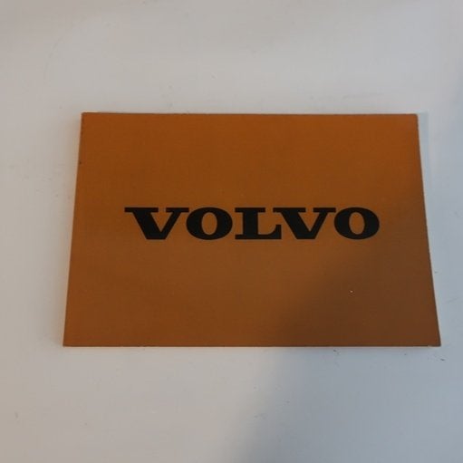 Volvo geschiedenis en modellen EPA uitgave 1982 OPRUIMING, Ophalen of Verzenden, Gelezen, Volvo